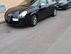 Nero Usata 2013 Alfa Romeo Giulietta Tre volumi | 7500 €