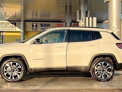 Bianco Usata 2022 Jeep Compass SUV | 25.000 € (Buon prezzo)