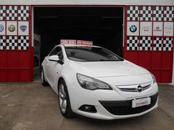 Pastello Usata 2015 Opel Astra GTC Cosmo Tre volumi | 6000 € (Buon prezzo)