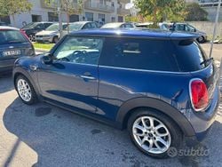 Blu Usata 2014 Mini One D Due volumi | 7800 € (Buon prezzo)