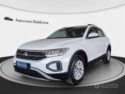 Bianco Usata 2022 VW T-Roc Life SUV | 21.700 € (Buon prezzo)