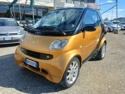 Oro Usata 2006 Smart ForTwo Coupé Passion Due volumi | 3490 € (Buon prezzo)