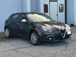 Nero Usata 2017 Alfa Romeo Giulietta Super Tre volumi | 11.499 € (Buon prezzo)
