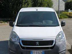Usata 2016 Peugeot Partner Tepee Active Monovolume | 5000 € (Ottimo prezzo)