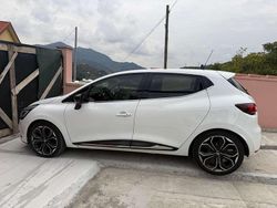 Bianco Usata 2018 Renault Clio IV Tre volumi | 12.000 € (Molto cara)