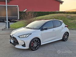 Bianco Usata 2022 Toyota Yaris Sport Tre volumi | 23.500 € (Cara)
