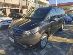 Nero Usata 2022 Mercedes Vito Furgone | 32.377 € (Buon prezzo)