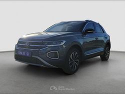 Petroleum blue metallizzato ne Usata 2025 VW T-Roc Style SUV | 31.300 € (Cara)