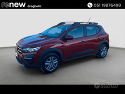 Rosso Usata 2022 Dacia Sandero Comfort Tre volumi | 13.500 € (Buon prezzo)