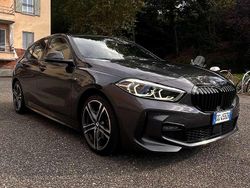 Grigio Usata 2022 BMW 116 M Sport Due volumi | 27.500 € (Cara)
