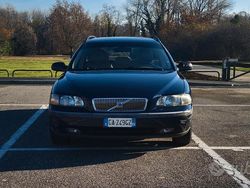 Blu Usata 2002 Volvo V70 Station wagon | 1800 €