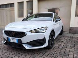 Bianco Usata 2023 Cupra Leon Tre volumi | 24.500 € (Buon prezzo)
