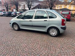 Verde Usata 2006 Citroën Xsara Monovolume | 2300 €
