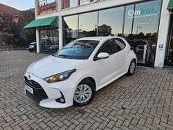 Bianco Usata 2022 Toyota Yaris Trend Tre volumi | 13.900 € (Ottimo prezzo)