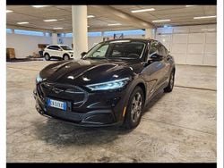 Agate black Usata 2023 Ford Mustang Mach-E Extended Range SUV | 41.990 € (Buon prezzo)