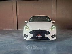 Bianco Usata 2019 Ford Fiesta ST-Line Tre volumi | 10.900 € (Ottimo prezzo)