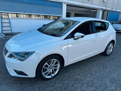 Bianco Usata 2013 Seat Leon Style Tre volumi | 7900 € (Ottimo prezzo)