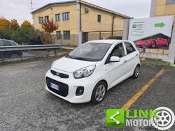 Bianco Usata 2016 Kia Picanto Due volumi | 7000 € (Buon prezzo)