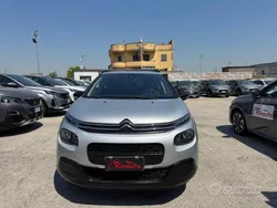 Grigio Usata 2017 Citroën C3 Shine Due volumi | 8990 € (Buon prezzo)