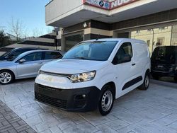 Bianco Usata 2023 Fiat Doblò Active Monovolume | 14.500 € (Buon prezzo)