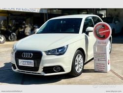 Bianco Usata 2013 Audi A1 Attraction Due volumi | 12.900 € (Molto cara)