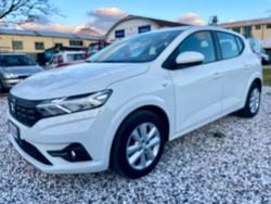 Bianco Usata 2022 Dacia Sandero Comfort Tre volumi | 11.800 € (Buon prezzo)