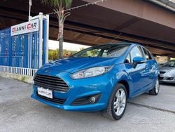 Blu Usata 2015 Ford Fiesta Titanium Tre volumi | 7490 € (Buon prezzo)