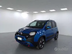 Blu Usata 2023 Fiat Panda Cross Cross Due volumi | 13.990 € (Buon prezzo)