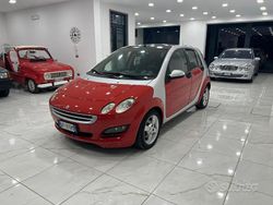 Rosso Usata 2007 Smart ForFour Passion Due volumi | 4990 € (Molto cara)