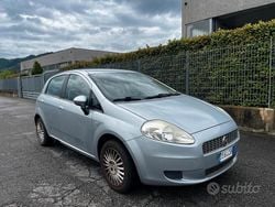 Grigio Usata 2008 Fiat Grande Punto Due volumi | 2200 € (Ottimo prezzo)