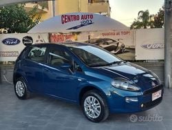 Bianco Usata 2013 Fiat Grande Punto Emotion Due volumi | 4499 € (Buon prezzo)