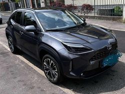 Usata 2023 Toyota Yaris Cross Lounge SUV | 25.300 € (Cara)