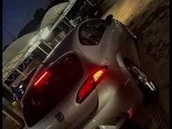 Grigio Usata 2009 Seat Leon Tre volumi | 2100 € (Buon prezzo)