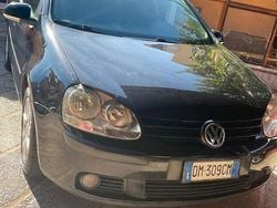 Usata 2007 VW Golf V Comfortline Tre volumi | 2850 € (Ottimo prezzo)
