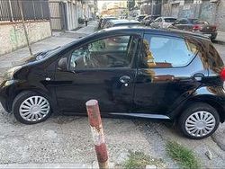 Usata 2008 Toyota Aygo Due volumi | 2600 € (Ottimo prezzo)