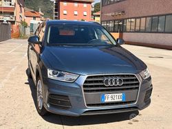 Blu/azzurro Usata 2016 Audi Q3 Business SUV | 17.500 € (Buon prezzo)