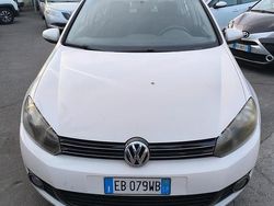 Bianco Usata 2010 VW Golf VI Comfortline Tre volumi | 5400 € (Buon prezzo)