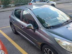 Usata 2009 Peugeot 207 Due volumi | 2500 € (Ottimo prezzo)