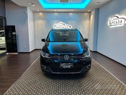 Nero Usata 2013 VW Touran Comfortline Monovolume | 7500 € (Buon prezzo)