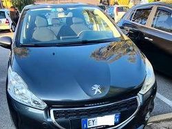 Usata 2015 Peugeot 308 Access Tre volumi | 6500 € (Super prezzo)