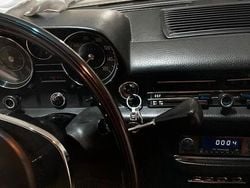 Usata 1970 Mercedes W115 Tre volumi | 12.000 €