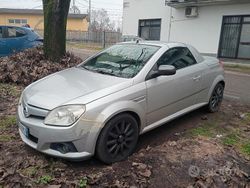 Usata 2005 Opel Tigra Cabrio | 800 € (Ottimo prezzo)