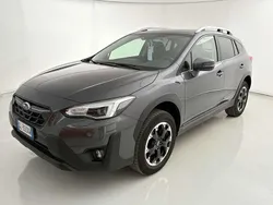 Grigio scuro met. Usata 2023 Subaru XV Style SUV | 22.900 € (Buon prezzo)