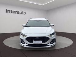 Bianco metallizzato Usata 2023 Ford Focus ST-Line Station wagon | 19.990 € (Buon prezzo)