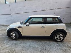 Bianco Usata 2011 Mini ONE Due volumi | 5200 € (Buon prezzo)