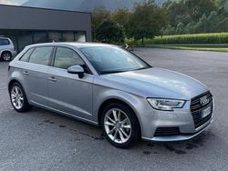 Grigio Usata 2017 Audi A3 Sportback Business Due volumi | 15.900 € (Buon prezzo)
