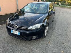 Usata 2010 VW Golf VI Highline Tre volumi | 6000 € (Buon prezzo)