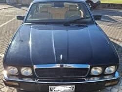 Blu Usata 1992 Jaguar XJ40 R Tre volumi | 8900 €