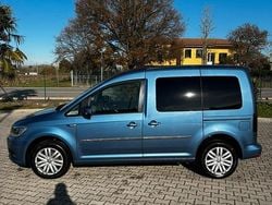 Usata 2019 VW Caddy Highline Monovolume | 16.000 € (Molto cara)