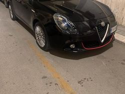 Usata 2016 Alfa Romeo Giulietta Exclusive Due volumi | 6500 € (Buon prezzo)